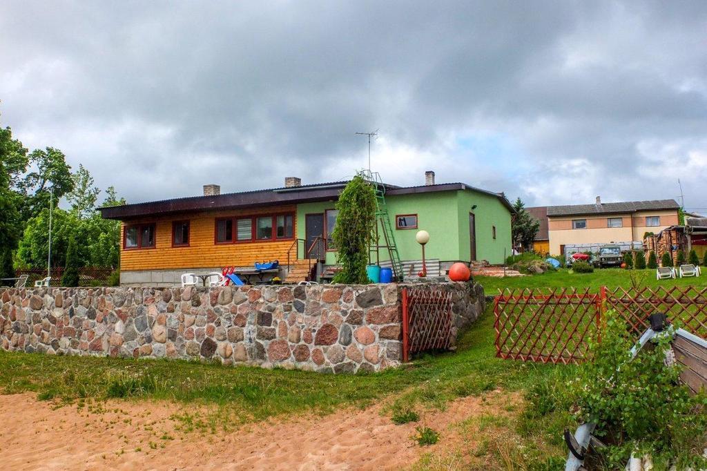 Hostel Laguun Kallaste  Esterno foto